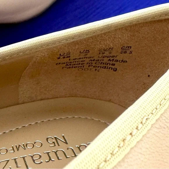 Naturalizer Cream Heels - Picture 8 of 8